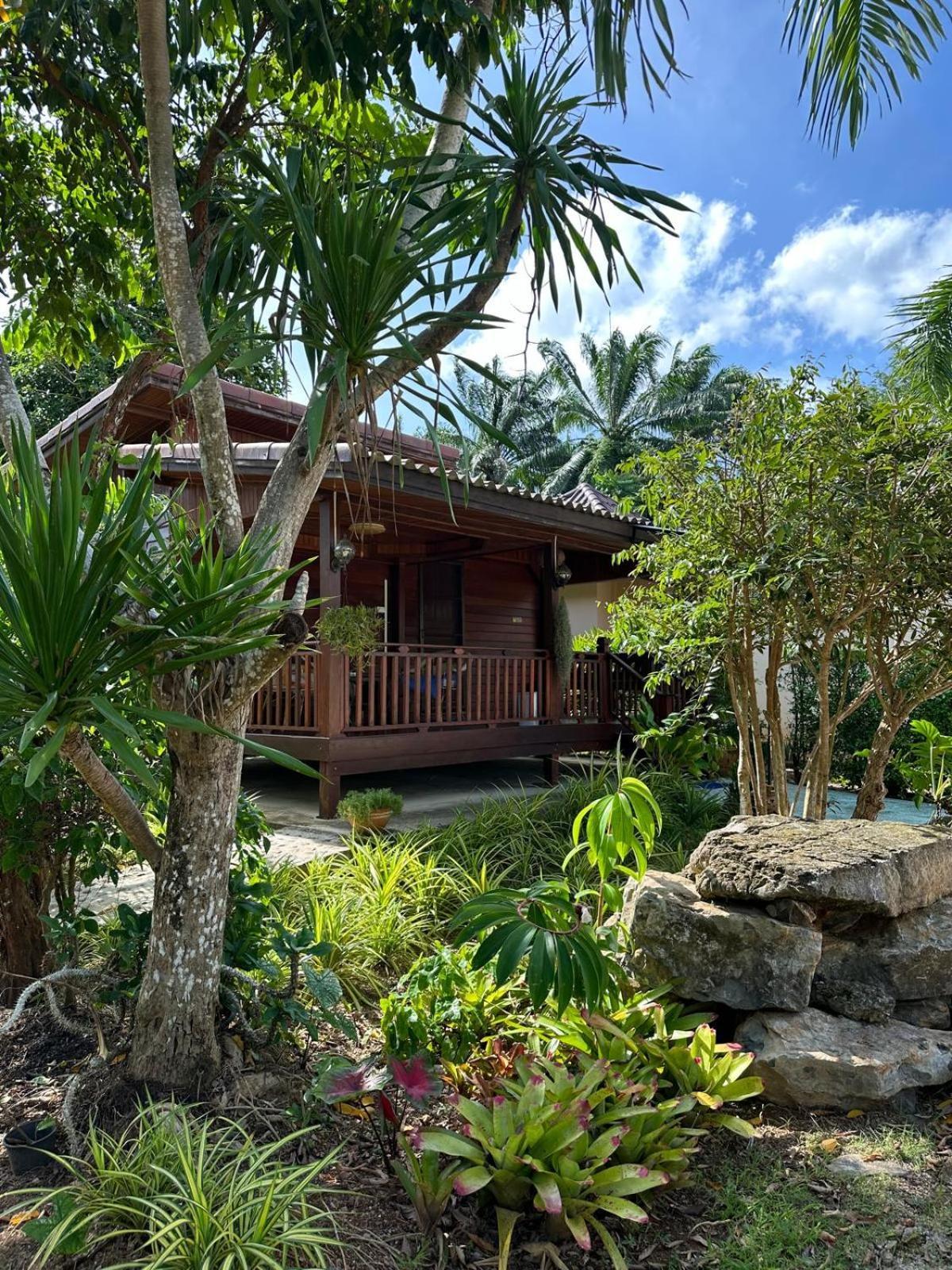 Thip Siam Village Ао-Нам-Мао Экстерьер фото